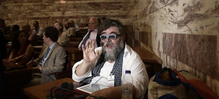 Κραουνάκης: Όσοι κακολογούν τον Πολάκη είναι λούγκρες και καταβάθος τον ποθούν τον ψηλό, τον Κρητίκαρο!